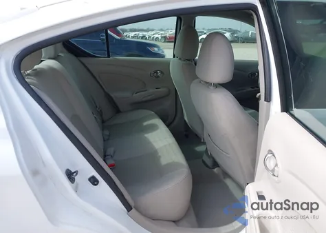 2016 Nissan Versa 1.6 Sv z USA, uszkodzony, nr VIN 3N1CN7AP0GL821022